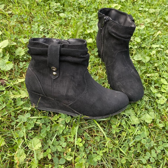 𝙽𝚒𝚗𝚎 𝚠𝚎𝚜𝚝 𝚠𝚎𝚍𝚐𝚎𝚜 - Picture 8 of 12